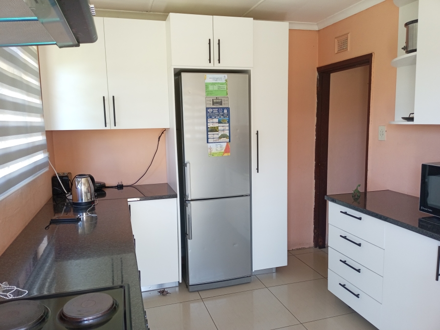 2 Bedroom Property for Sale in Umlazi Aa KwaZulu-Natal
