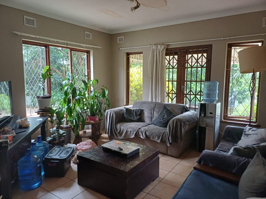 To Let 4 Bedroom Property for Rent in Forest Hills KwaZulu-Natal