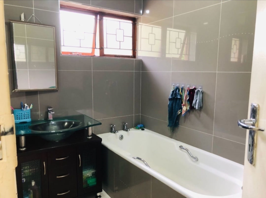 3 Bedroom Property for Sale in Hillary KwaZulu-Natal