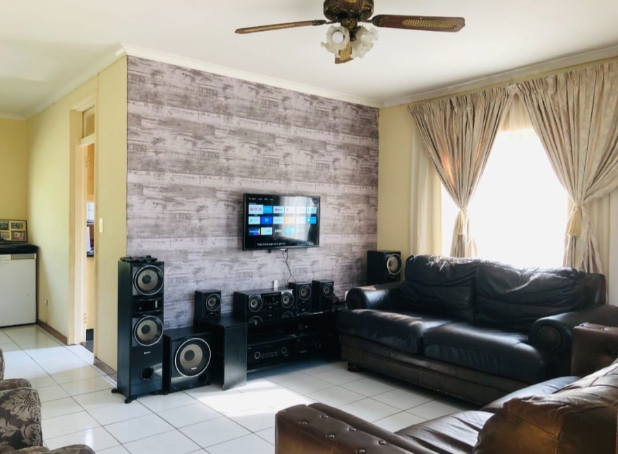 3 Bedroom Property for Sale in Hillary KwaZulu-Natal