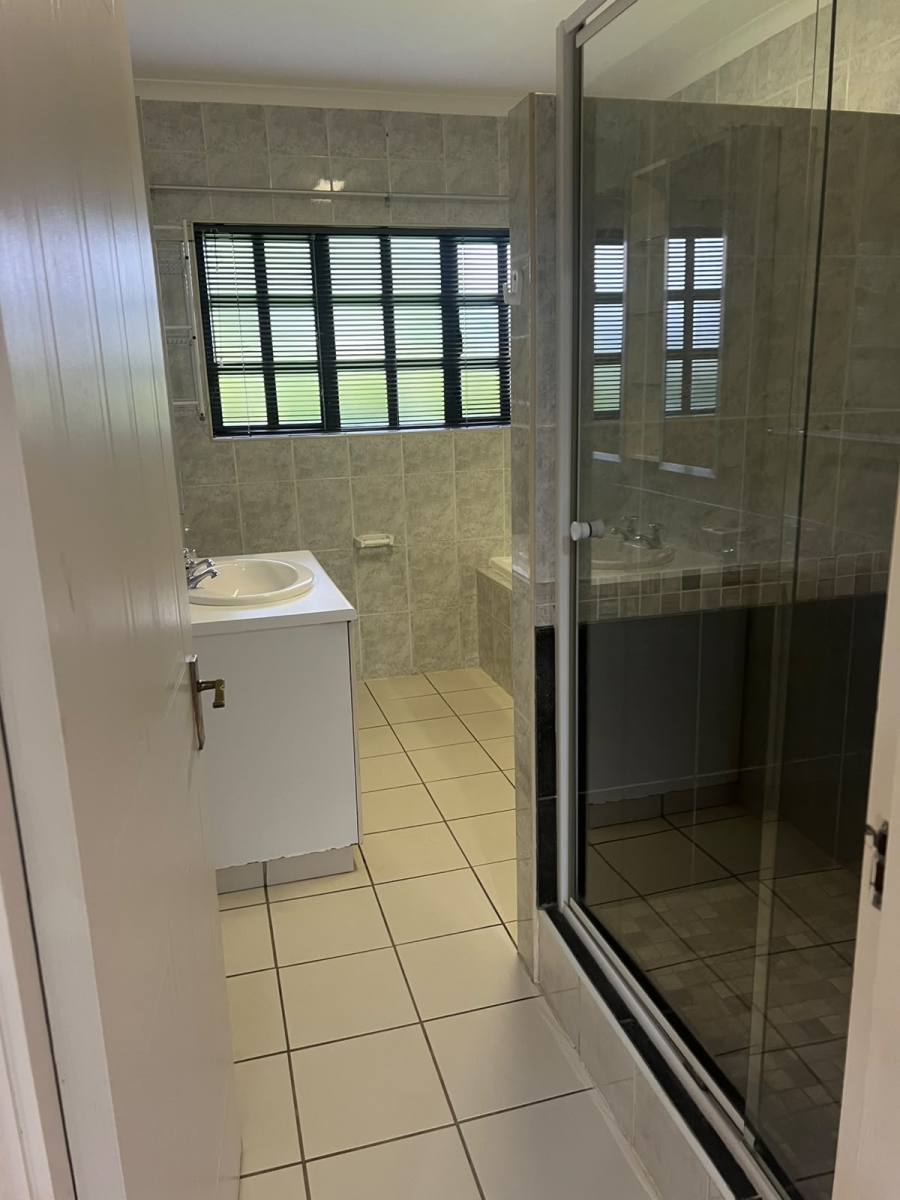To Let 3 Bedroom Property for Rent in Gillitts KwaZulu-Natal