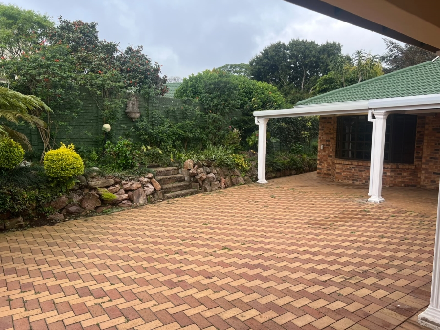 To Let 3 Bedroom Property for Rent in Gillitts KwaZulu-Natal