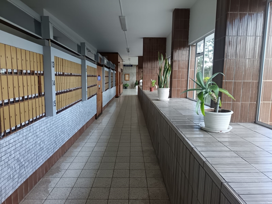 To Let 1 Bedroom Property for Rent in Morningside KwaZulu-Natal