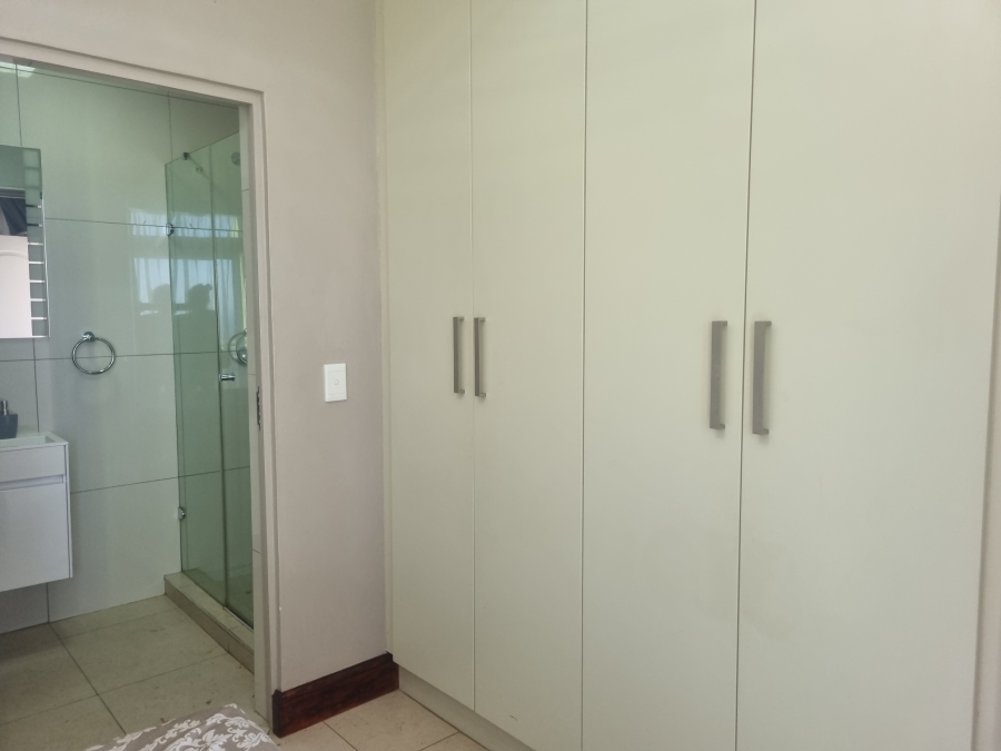 1 Bedroom Property for Sale in New Town Centre KwaZulu-Natal