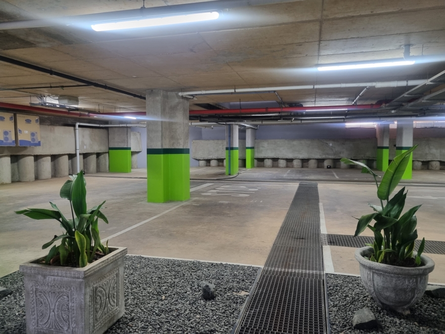 1 Bedroom Property for Sale in New Town Centre KwaZulu-Natal