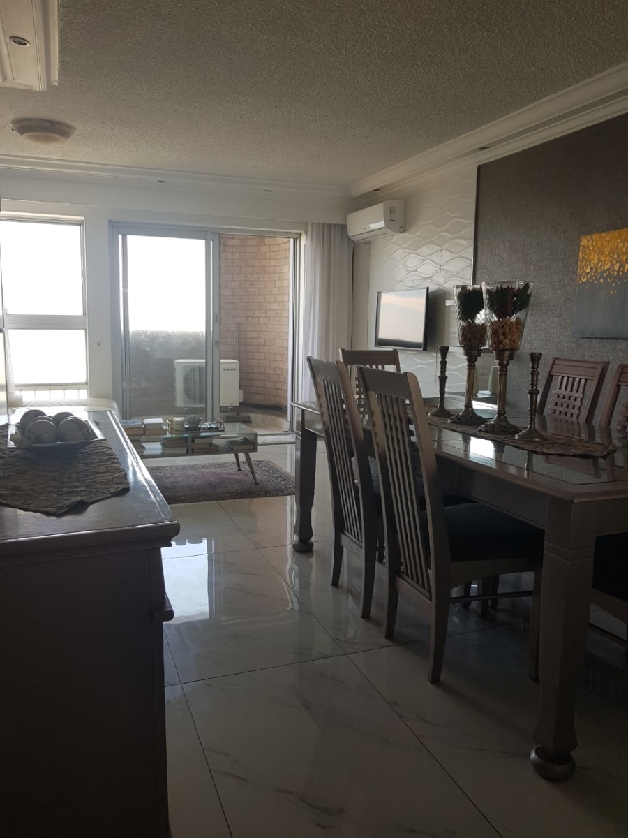 2 Bedroom Property for Sale in Esplanade KwaZulu-Natal