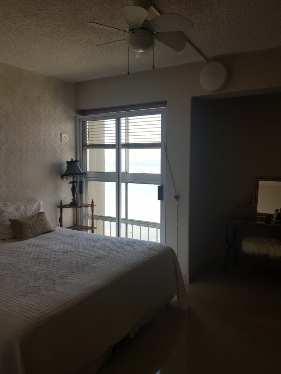 2 Bedroom Property for Sale in Esplanade KwaZulu-Natal