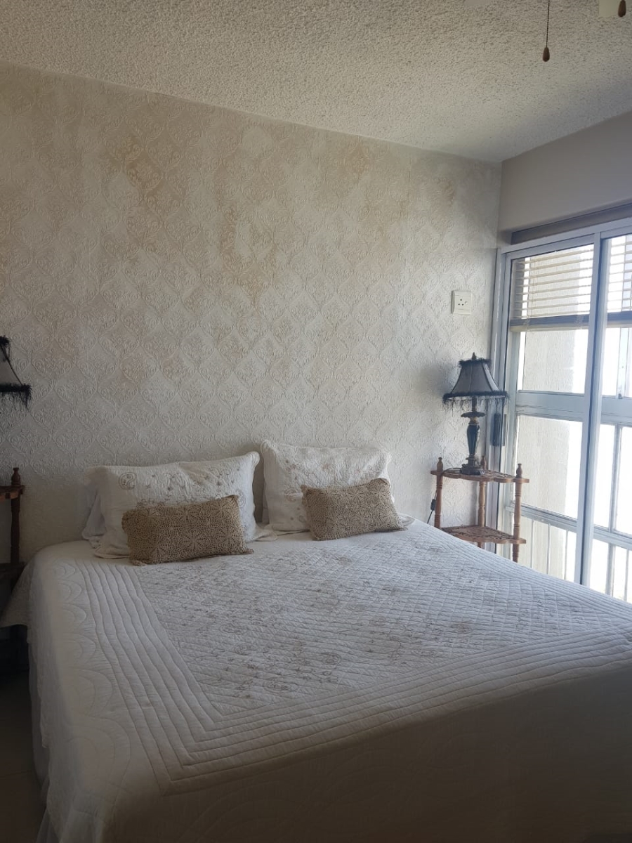 2 Bedroom Property for Sale in Esplanade KwaZulu-Natal