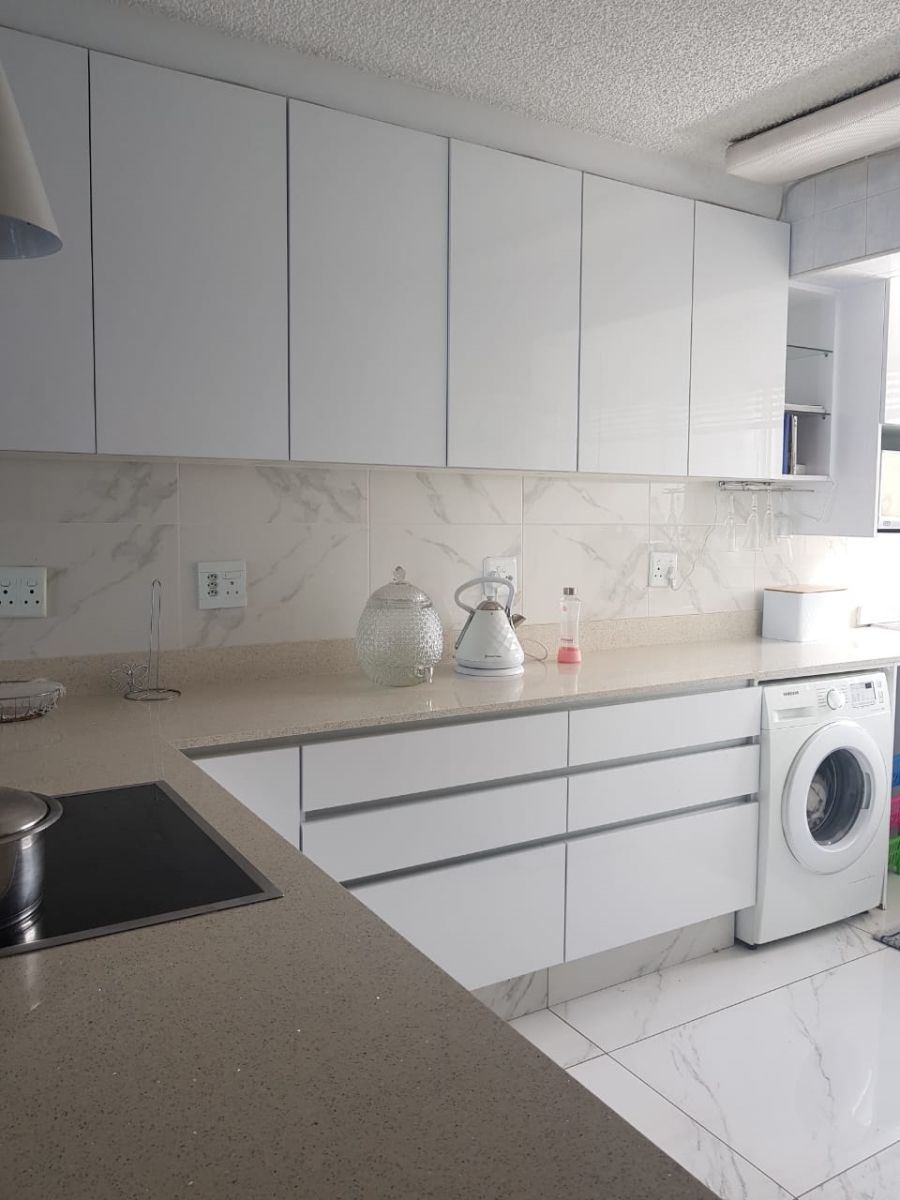 2 Bedroom Property for Sale in Esplanade KwaZulu-Natal