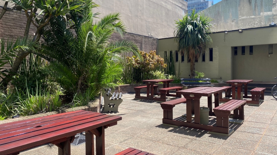 2 Bedroom Property for Sale in Esplanade KwaZulu-Natal