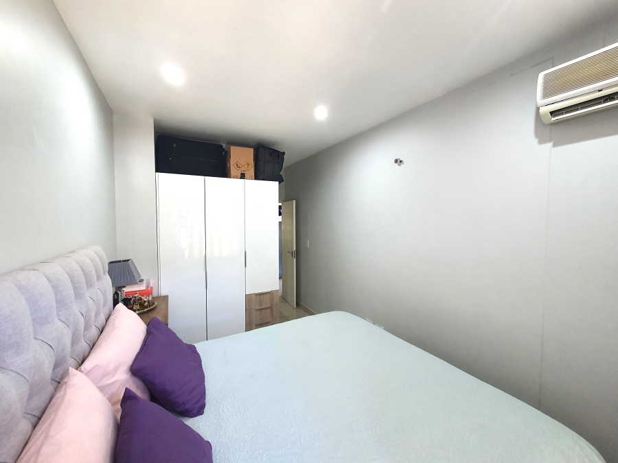 2 Bedroom Property for Sale in New Town Centre KwaZulu-Natal