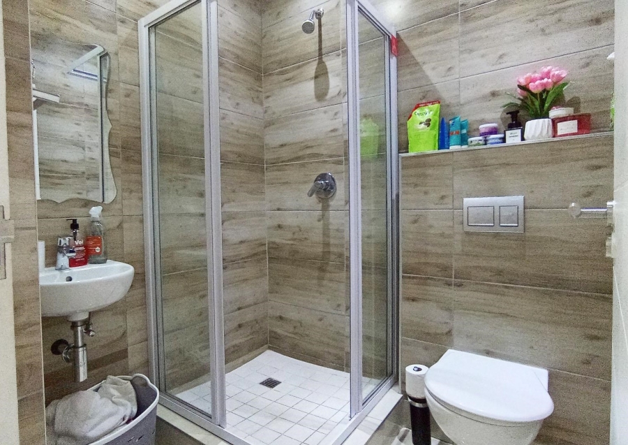 2 Bedroom Property for Sale in New Town Centre KwaZulu-Natal