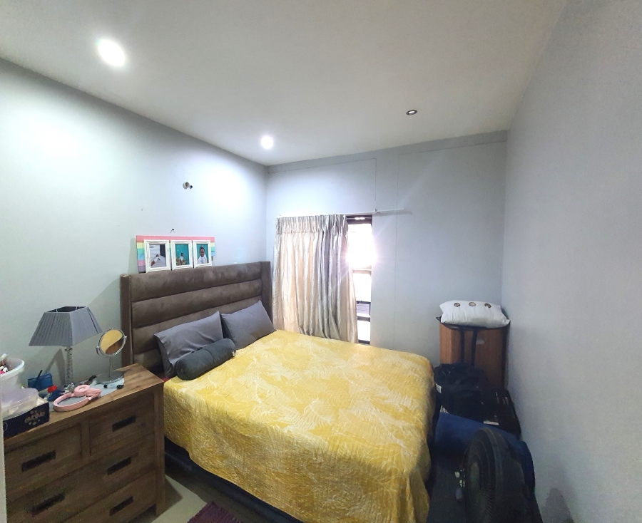 2 Bedroom Property for Sale in New Town Centre KwaZulu-Natal