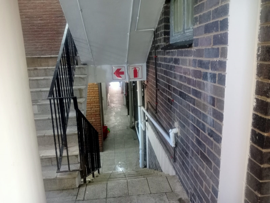 2 Bedroom Property for Sale in Overport KwaZulu-Natal