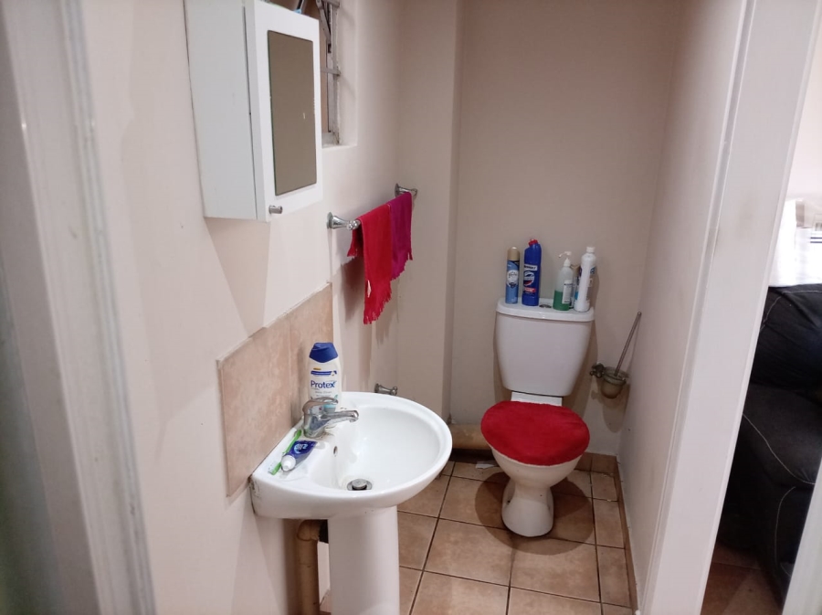 1 Bedroom Property for Sale in Durban Central KwaZulu-Natal