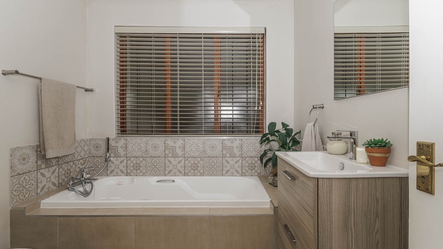 3 Bedroom Property for Sale in Hillcrest Central KwaZulu-Natal