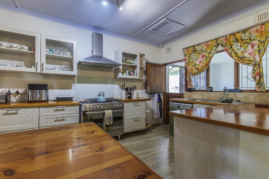 5 Bedroom Property for Sale in Dawncliffe KwaZulu-Natal