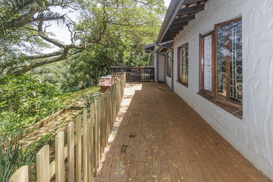 5 Bedroom Property for Sale in Dawncliffe KwaZulu-Natal