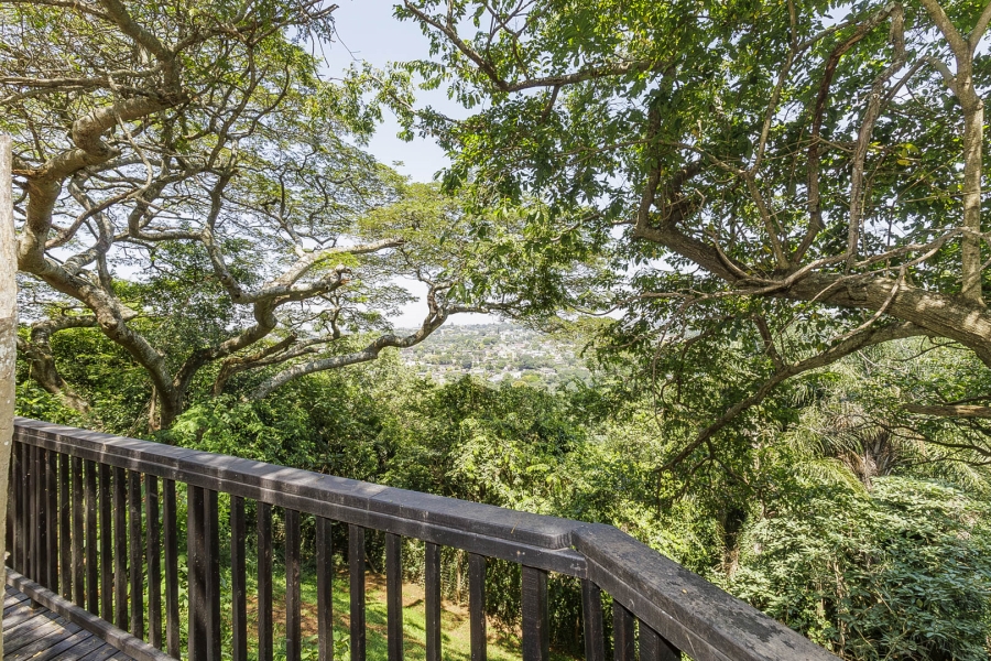 5 Bedroom Property for Sale in Dawncliffe KwaZulu-Natal