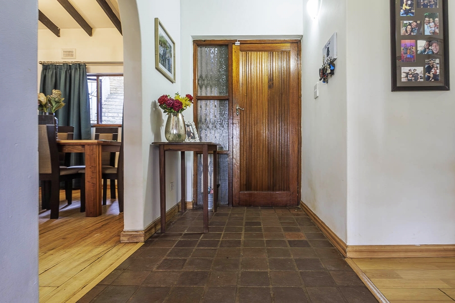 5 Bedroom Property for Sale in Dawncliffe KwaZulu-Natal