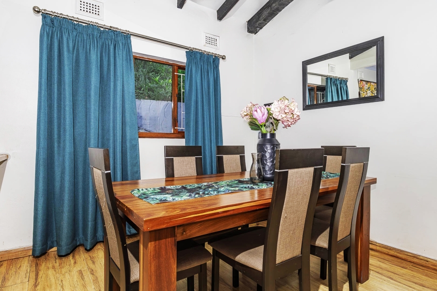 5 Bedroom Property for Sale in Dawncliffe KwaZulu-Natal