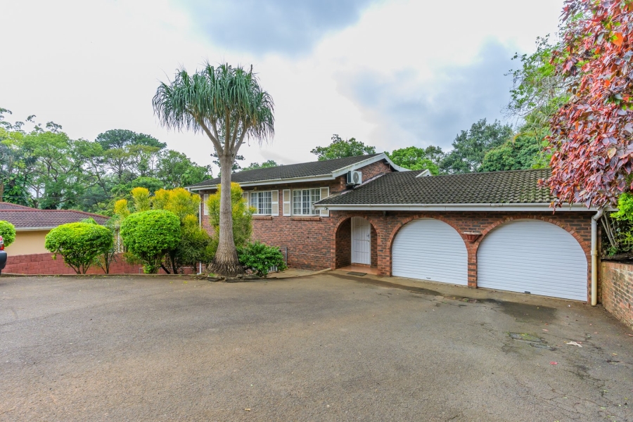 4 Bedroom Property for Sale in Dawncliffe KwaZulu-Natal