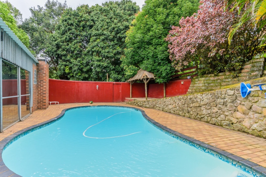 4 Bedroom Property for Sale in Dawncliffe KwaZulu-Natal