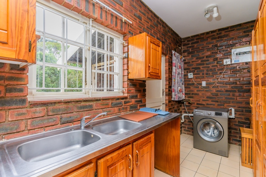 4 Bedroom Property for Sale in Dawncliffe KwaZulu-Natal