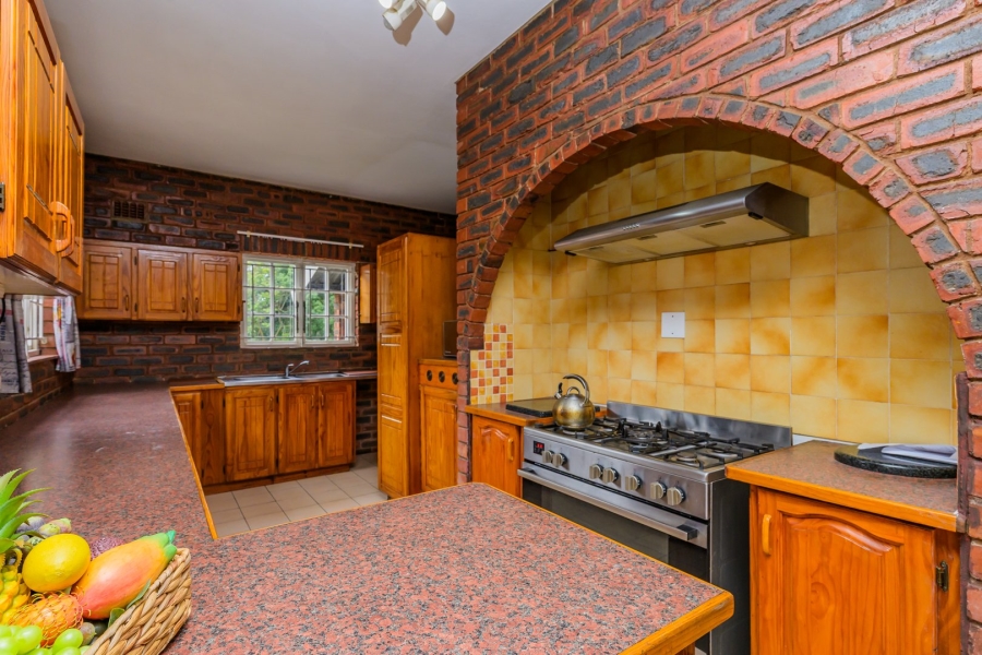 4 Bedroom Property for Sale in Dawncliffe KwaZulu-Natal