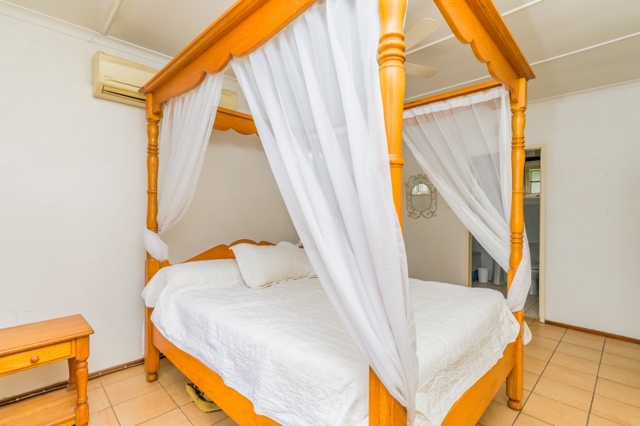 4 Bedroom Property for Sale in Dawncliffe KwaZulu-Natal