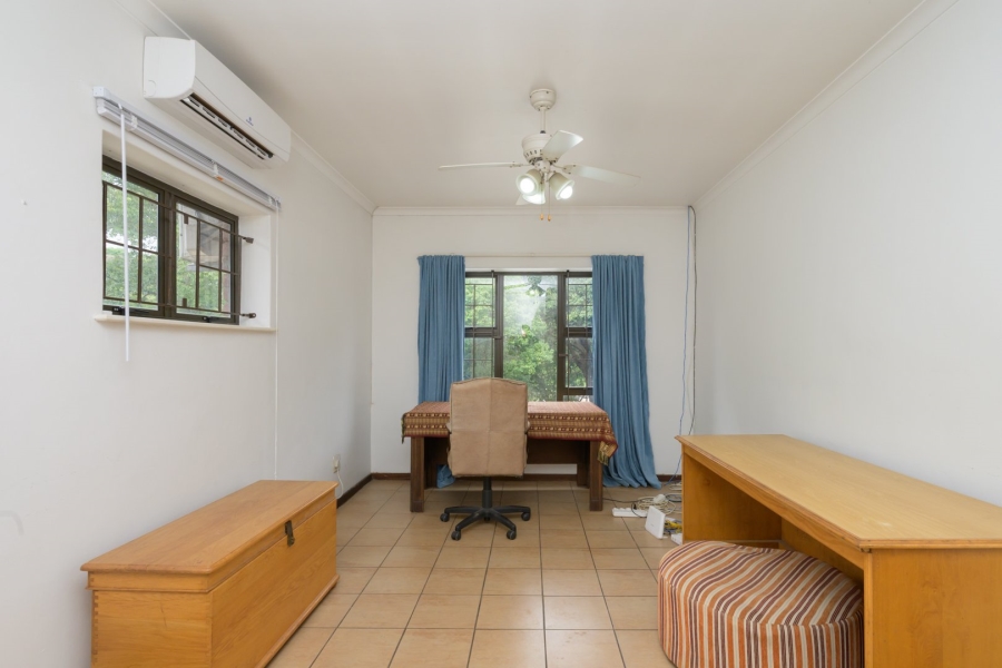 4 Bedroom Property for Sale in Dawncliffe KwaZulu-Natal