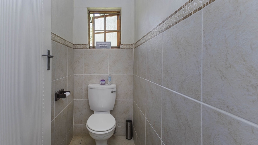 4 Bedroom Property for Sale in Kloof KwaZulu-Natal