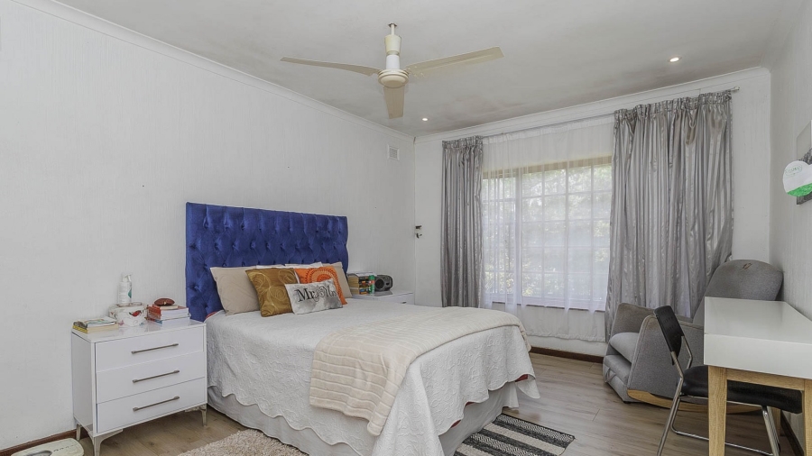 4 Bedroom Property for Sale in Kloof KwaZulu-Natal