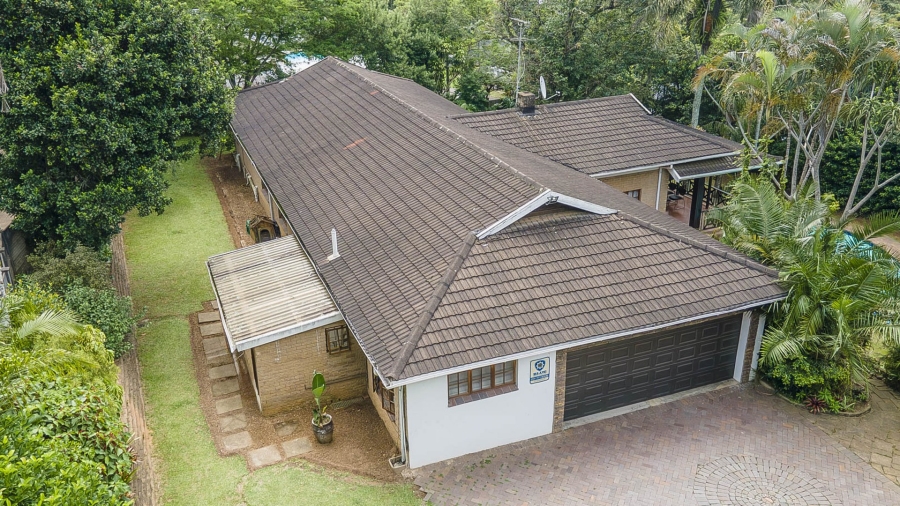 4 Bedroom Property for Sale in Kloof KwaZulu-Natal