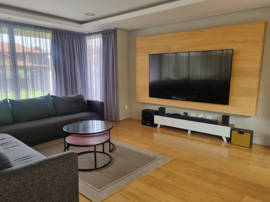 To Let 4 Bedroom Property for Rent in Izinga KwaZulu-Natal