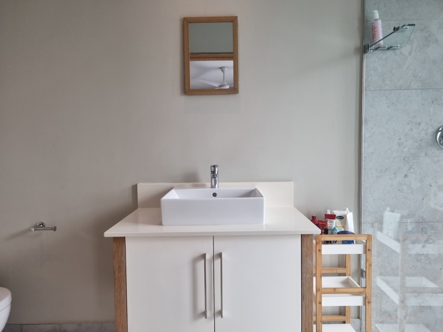 To Let 4 Bedroom Property for Rent in Izinga KwaZulu-Natal