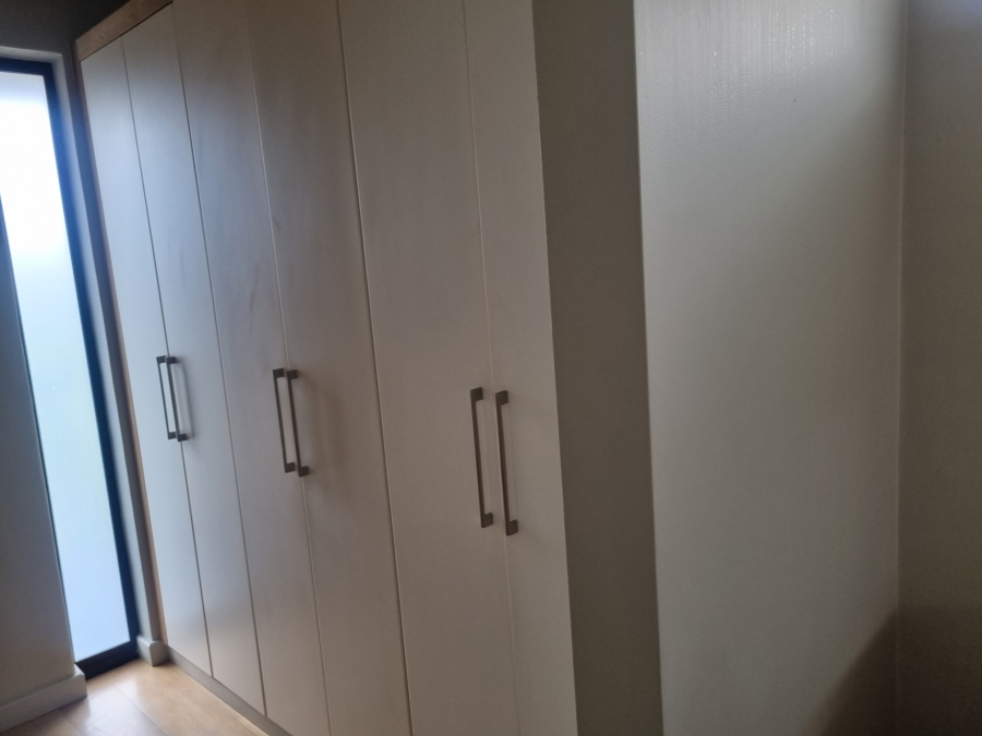 To Let 4 Bedroom Property for Rent in Izinga KwaZulu-Natal