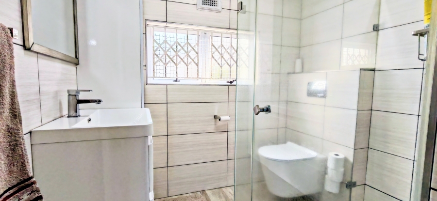 3 Bedroom Property for Sale in Newsel Beach KwaZulu-Natal