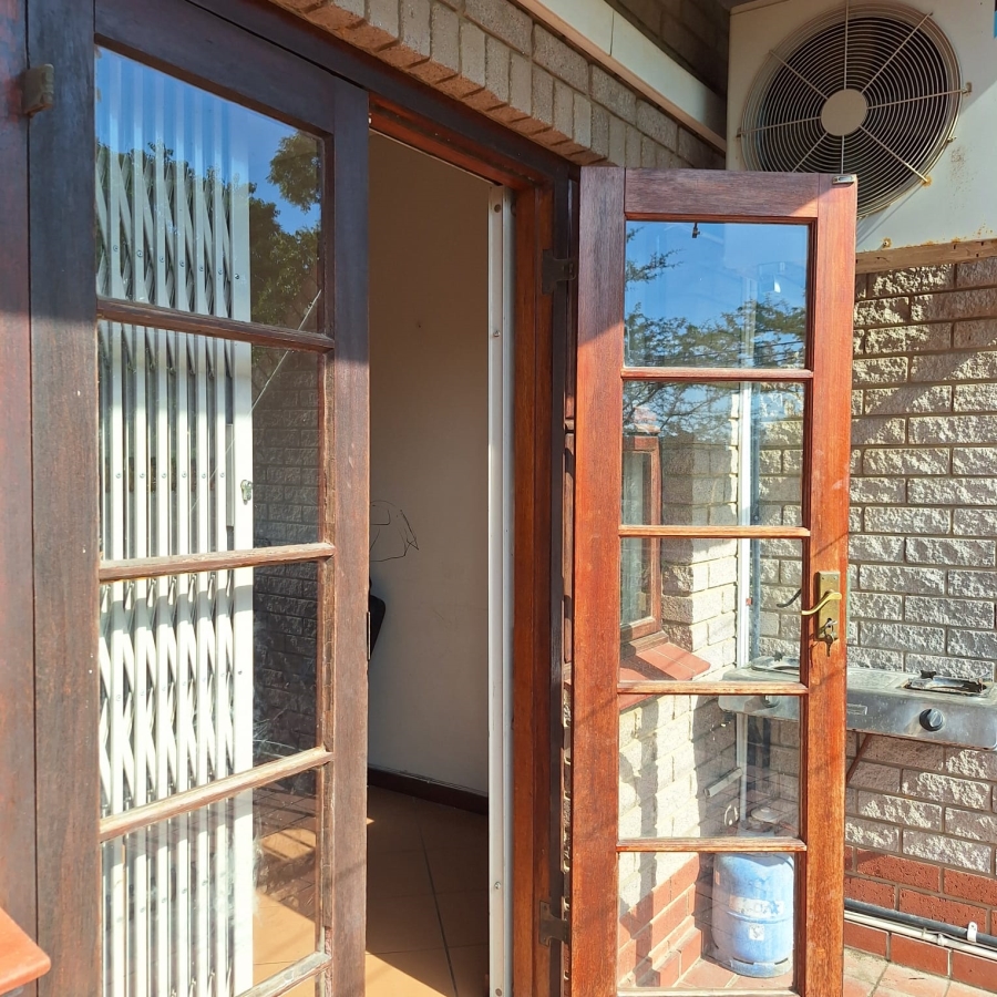 To Let 3 Bedroom Property for Rent in Westville Central KwaZulu-Natal