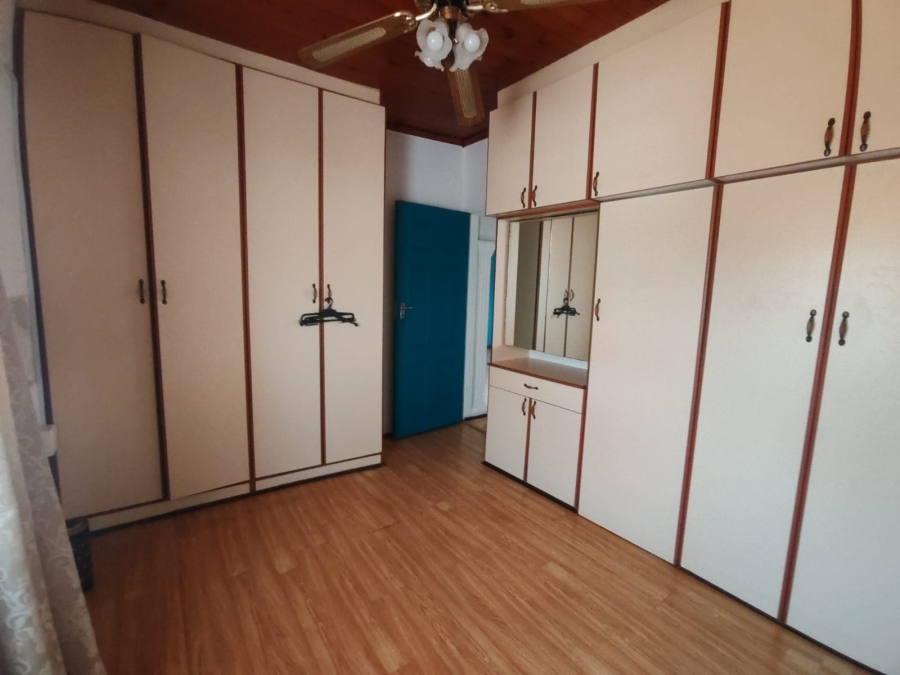 3 Bedroom Property for Sale in Northcroft KwaZulu-Natal