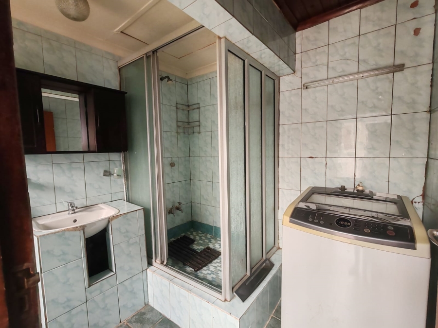 3 Bedroom Property for Sale in Northcroft KwaZulu-Natal