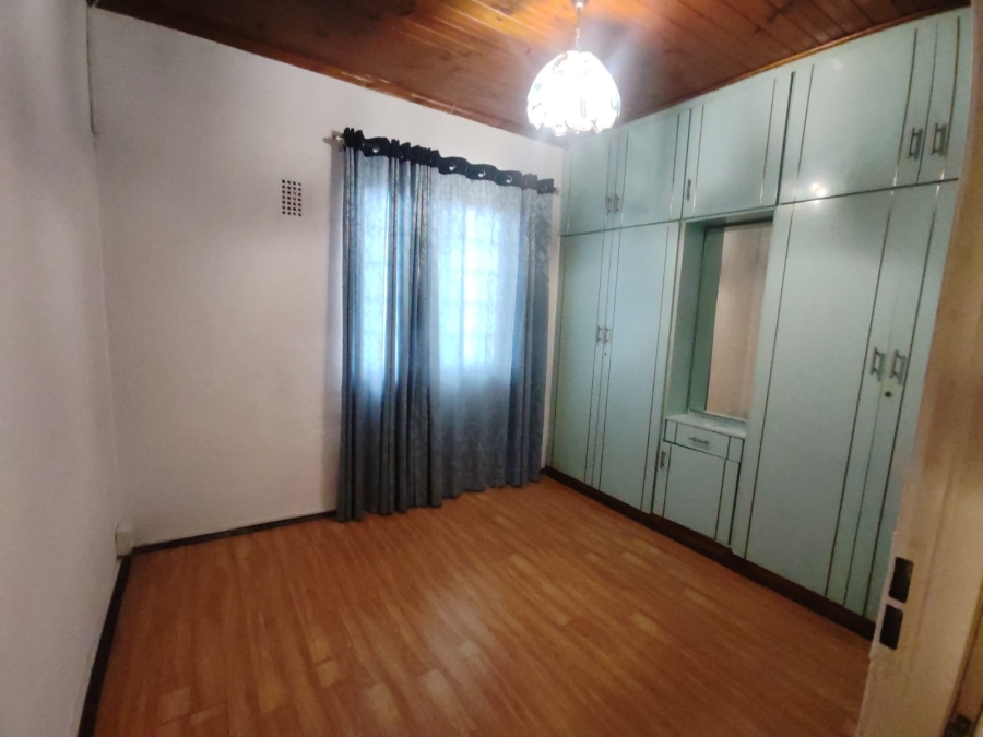 3 Bedroom Property for Sale in Northcroft KwaZulu-Natal