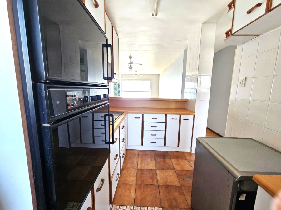 2 Bedroom Property for Sale in Amanzimtoti KwaZulu-Natal