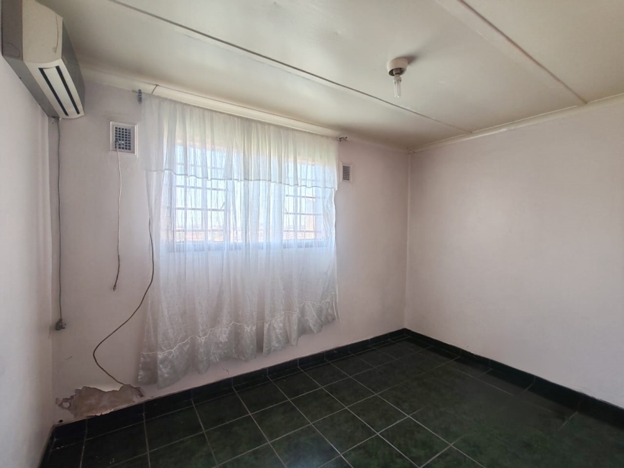 3 Bedroom Property for Sale in Lenham KwaZulu-Natal