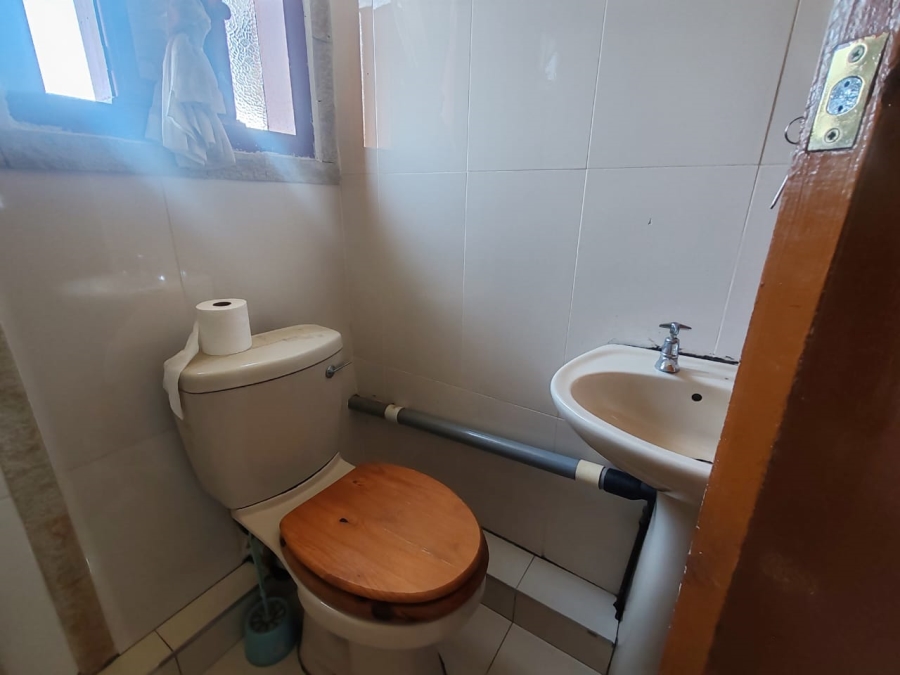 3 Bedroom Property for Sale in Lenham KwaZulu-Natal