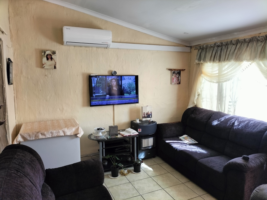 2 Bedroom Property for Sale in Northdale KwaZulu-Natal