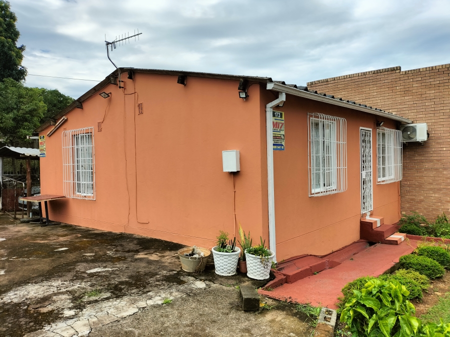 2 Bedroom Property for Sale in Northdale KwaZulu-Natal