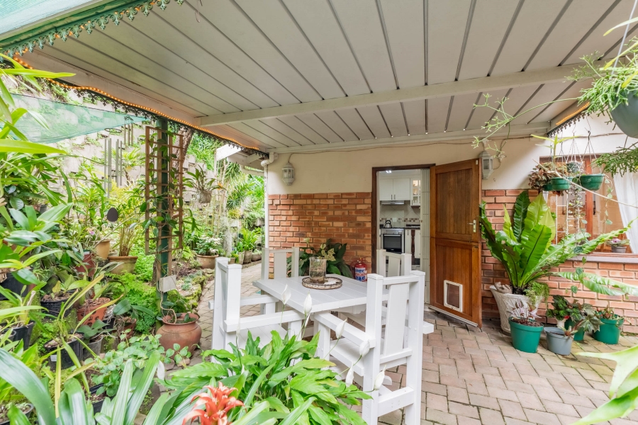 2 Bedroom Property for Sale in Kloof KwaZulu-Natal