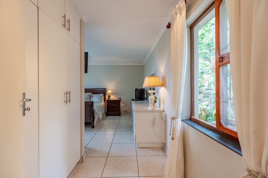 2 Bedroom Property for Sale in Kloof KwaZulu-Natal