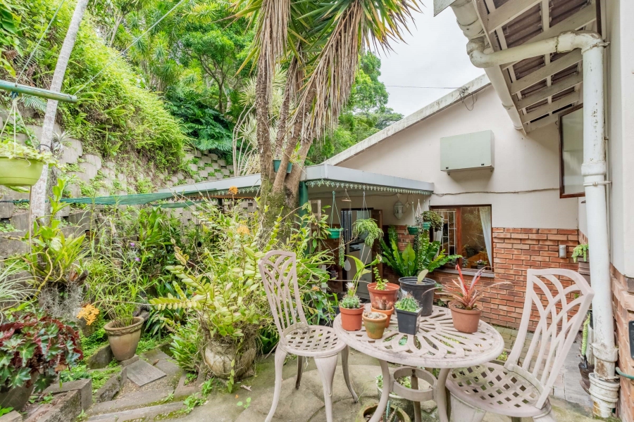 2 Bedroom Property for Sale in Kloof KwaZulu-Natal